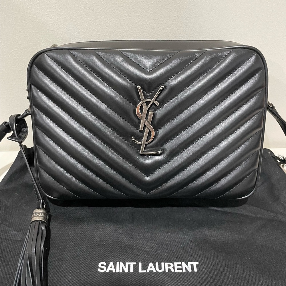 Saint Laurent Lou camera crossbody bag in quilted leather in black